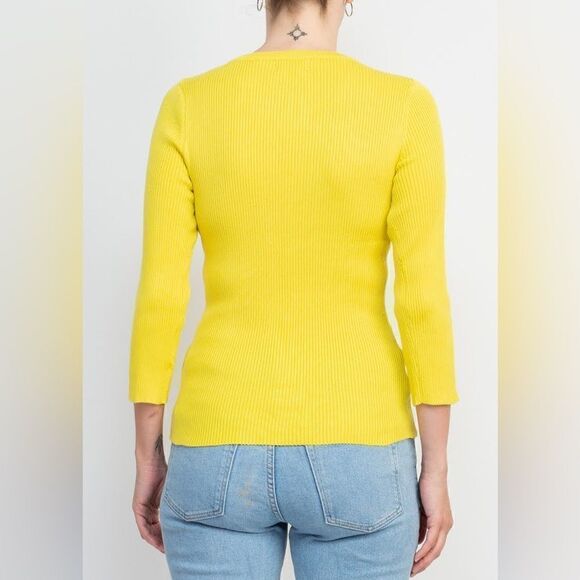 NWT Carmen Marc Valvo Neck Cutout Yellow Ribbed Pullover Size M - Picture 3 of 8